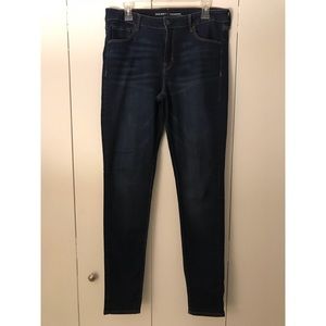 ❌Old Navy Mid Rise Skinny Jeans